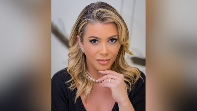 Cláudia Angélica Martinez