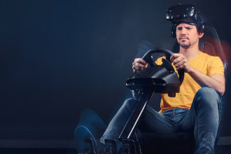 Kelsem Ricardo Rios Lima explica como os simuladores de corrida profissional unem tecnologia e realismo para treinar pilotos.