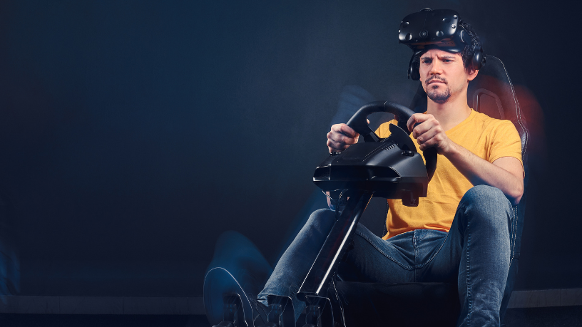 Kelsem Ricardo Rios Lima explica como os simuladores de corrida profissional unem tecnologia e realismo para treinar pilotos.