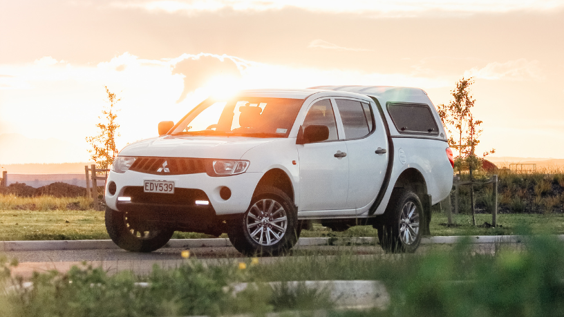 Teciomar Ábila explora como os carros híbridos estão redefinindo o futuro automotivo com eficiência, economia e inovação em um só motor.