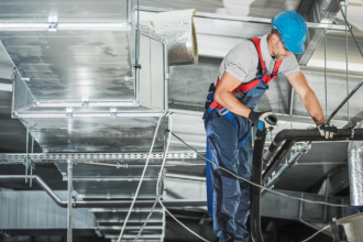 Liderroll recebe reconhecimento internacional por inovação em sistemas de dutos, consolidando liderança tecnológica no setor, destaca Paulo Roberto Gomes Fernandes.