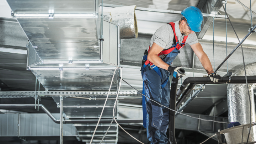 Liderroll recebe reconhecimento internacional por inovação em sistemas de dutos, consolidando liderança tecnológica no setor, destaca Paulo Roberto Gomes Fernandes.