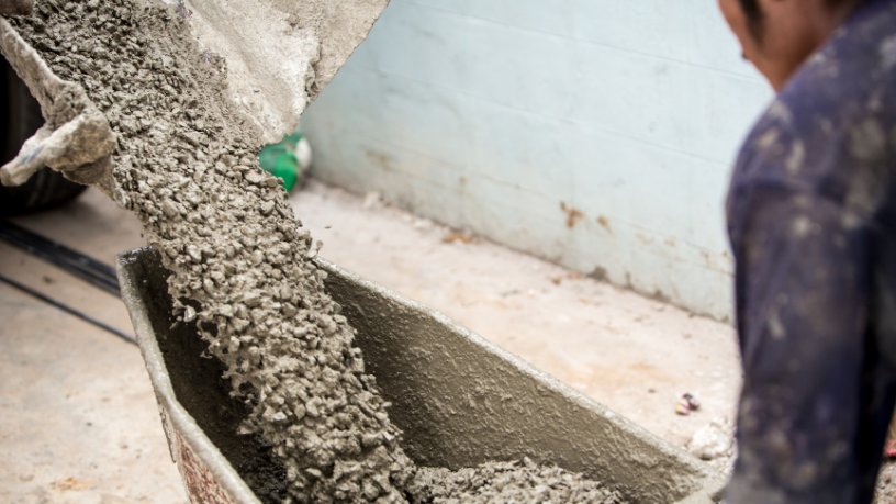 Valderci Malagosini Machado ensina a analisar resultados de ensaios de concreto para garantir segurança e conformidade.